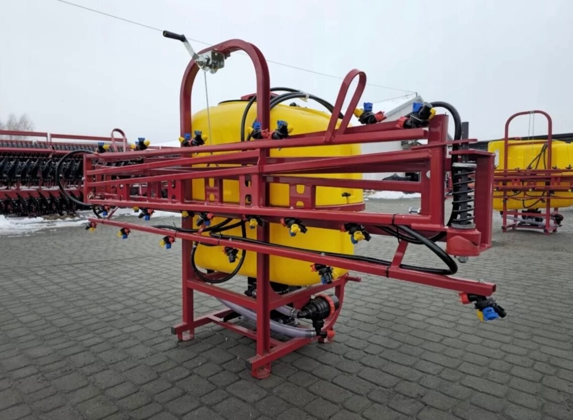 Postřikovač na traktor Strumyk - 5