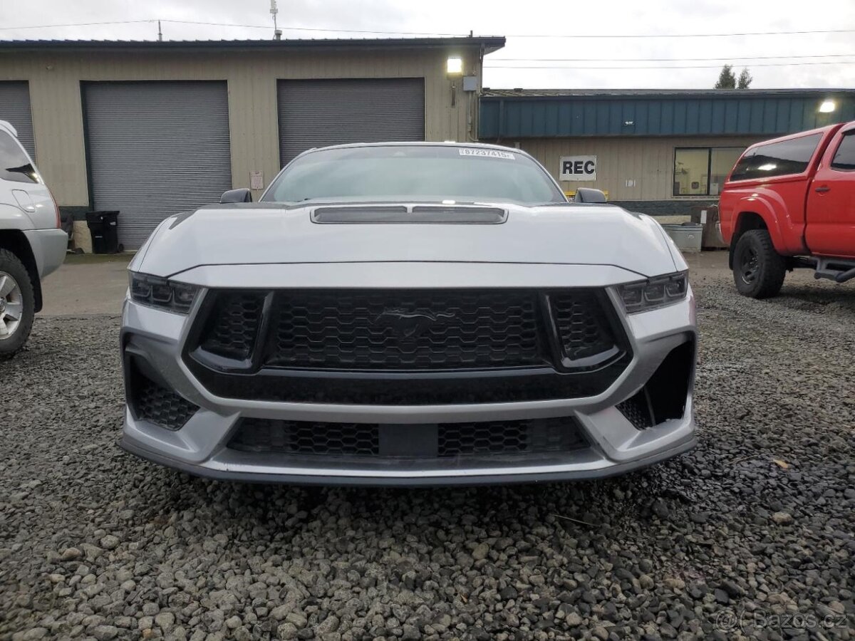 FORD MUSTANG GT 2024 - 5