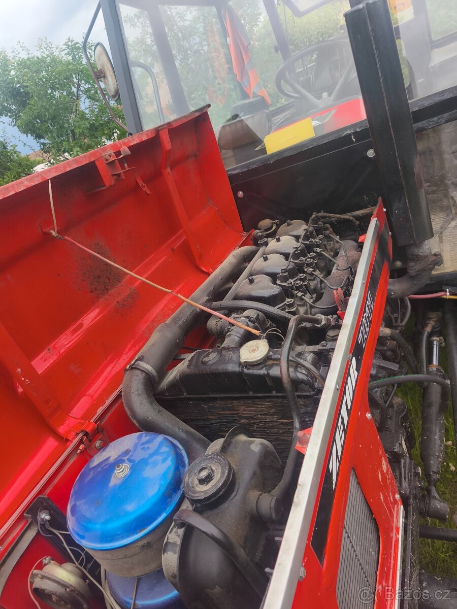 Predám Zetor 7011 - 5