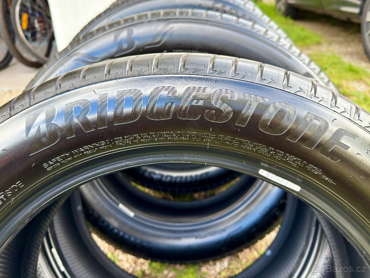 Bridgestone Alenza 225/55 R19 99V Letní - 5