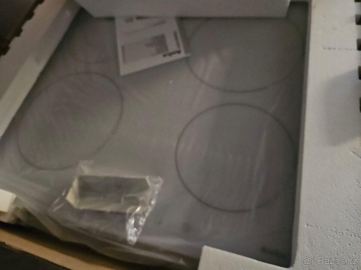 Indukční varná deska Amica DI 6441 W - 5