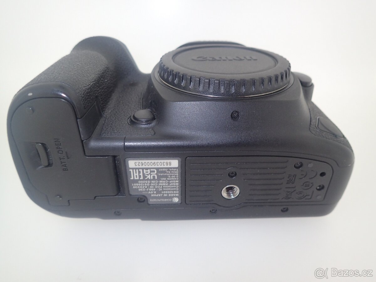 Canon EOS 5D Mark IV - 5