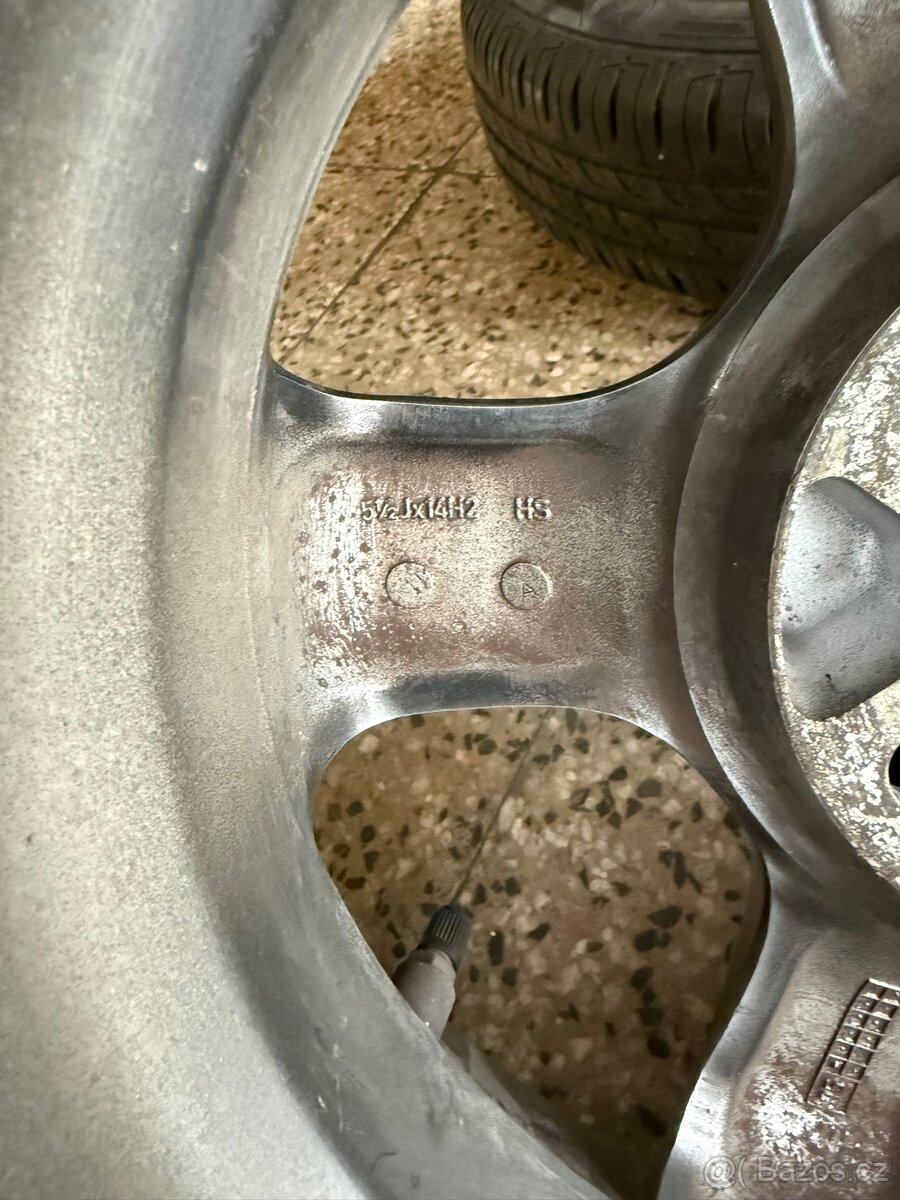 Prodám sadu alu kol s letními pneu 5x100 R14 - 5