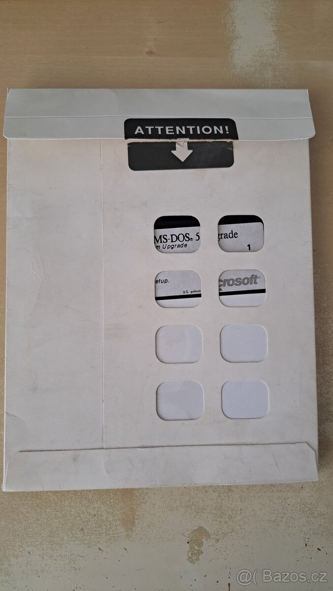 Historický software MS-DOS 5 na 5.25" disketách - 5