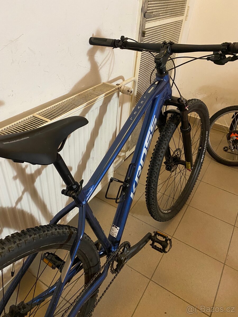 Horské kolo Kross LEVEL 5.0 29” zánovní - 5