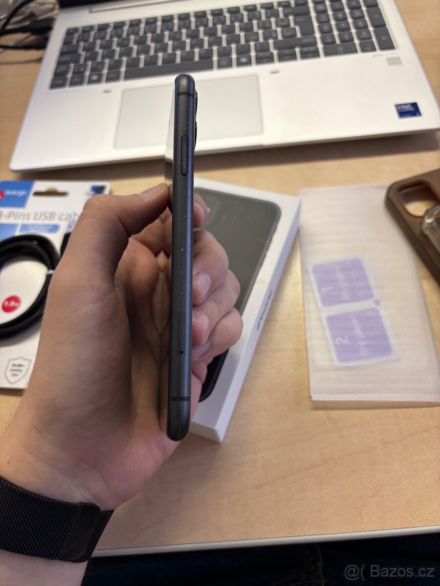 Prodám iPhone 11 64gb - 5