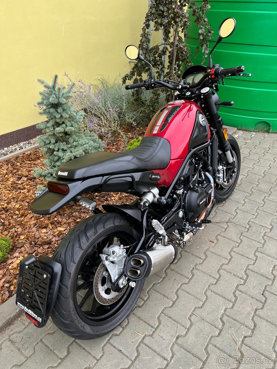 Benelli Leoncino 500 - 5