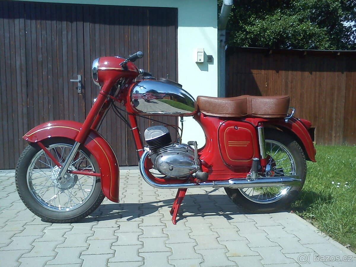 Jawa ČZ 150/352 - 5
