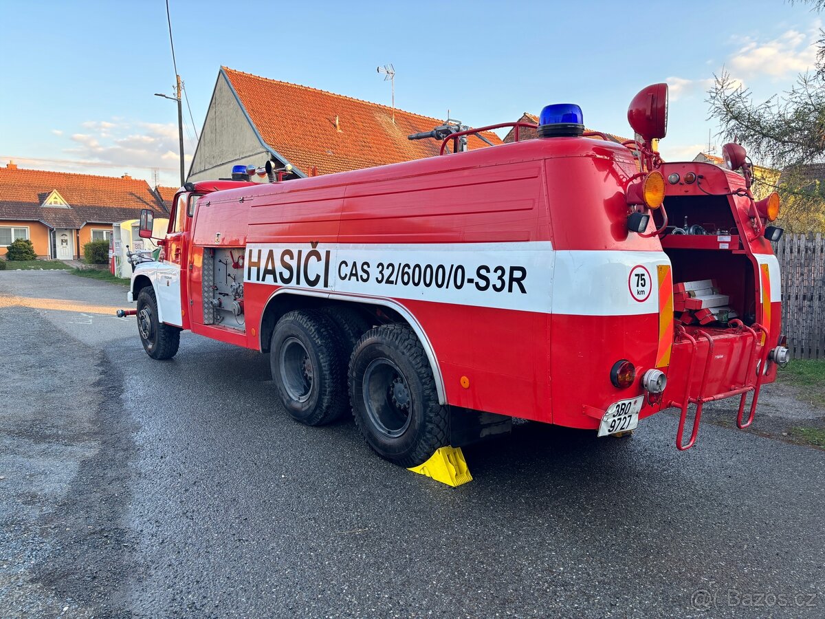 Tatra 148 CAS 32 - 5