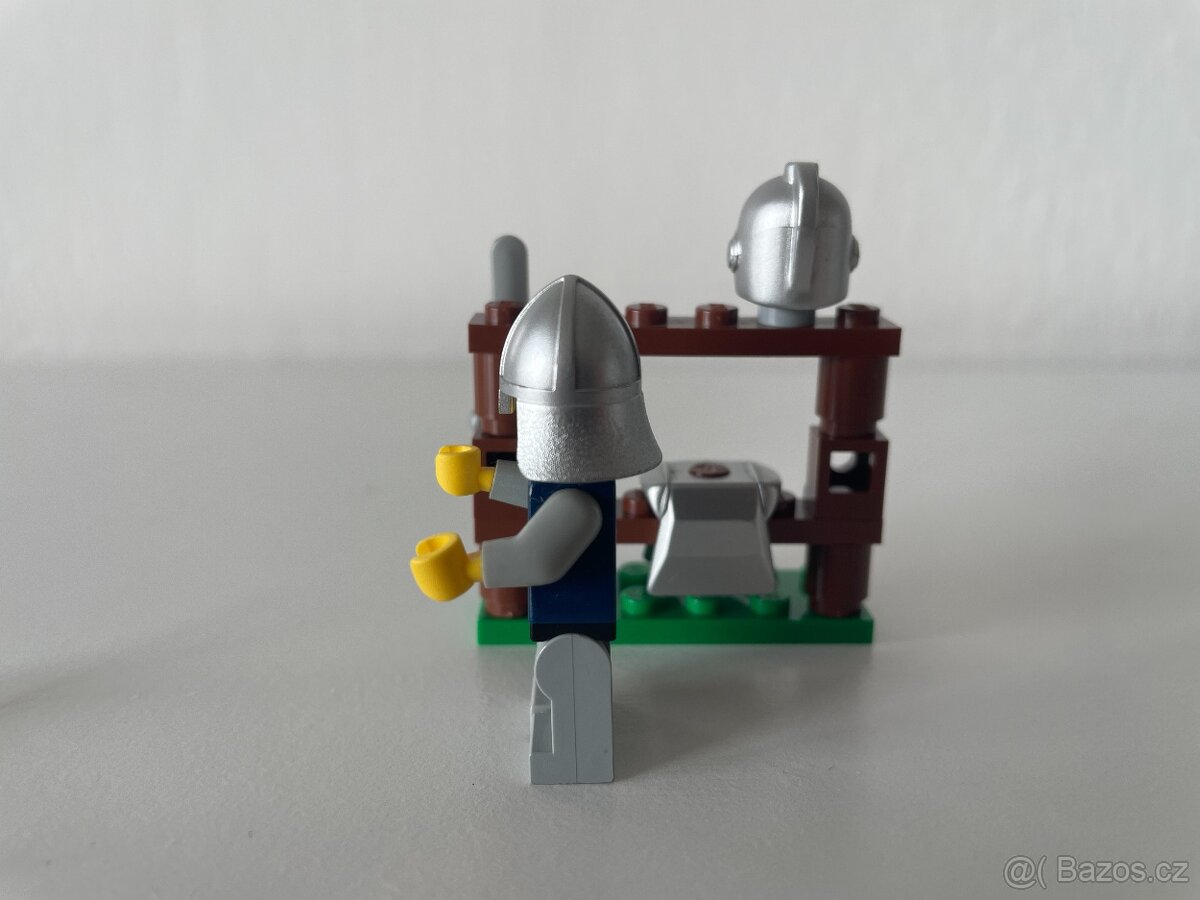 LEGO Castle 5615 Rytíř (2) - 5