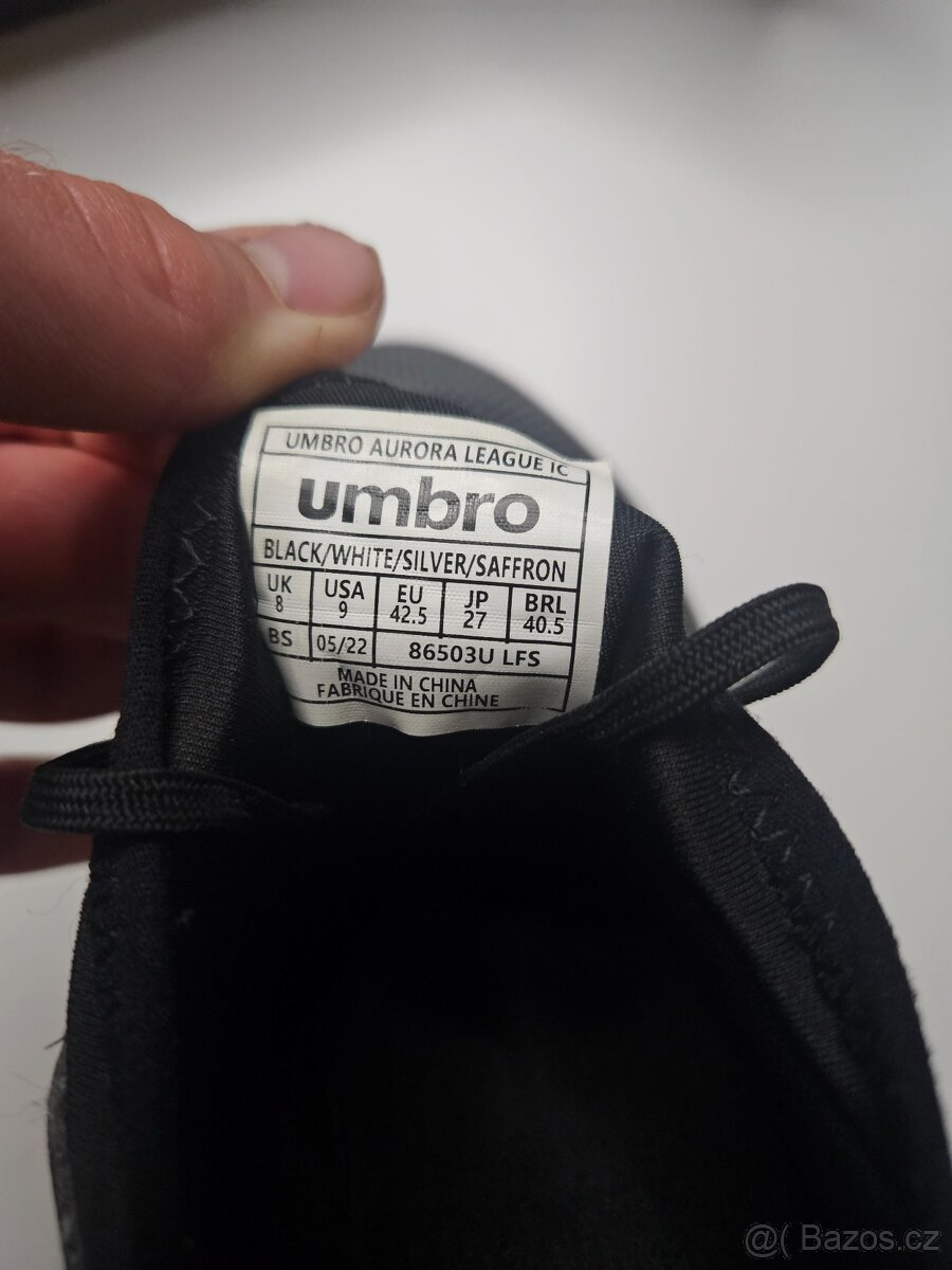Umbro UK 8 - 5