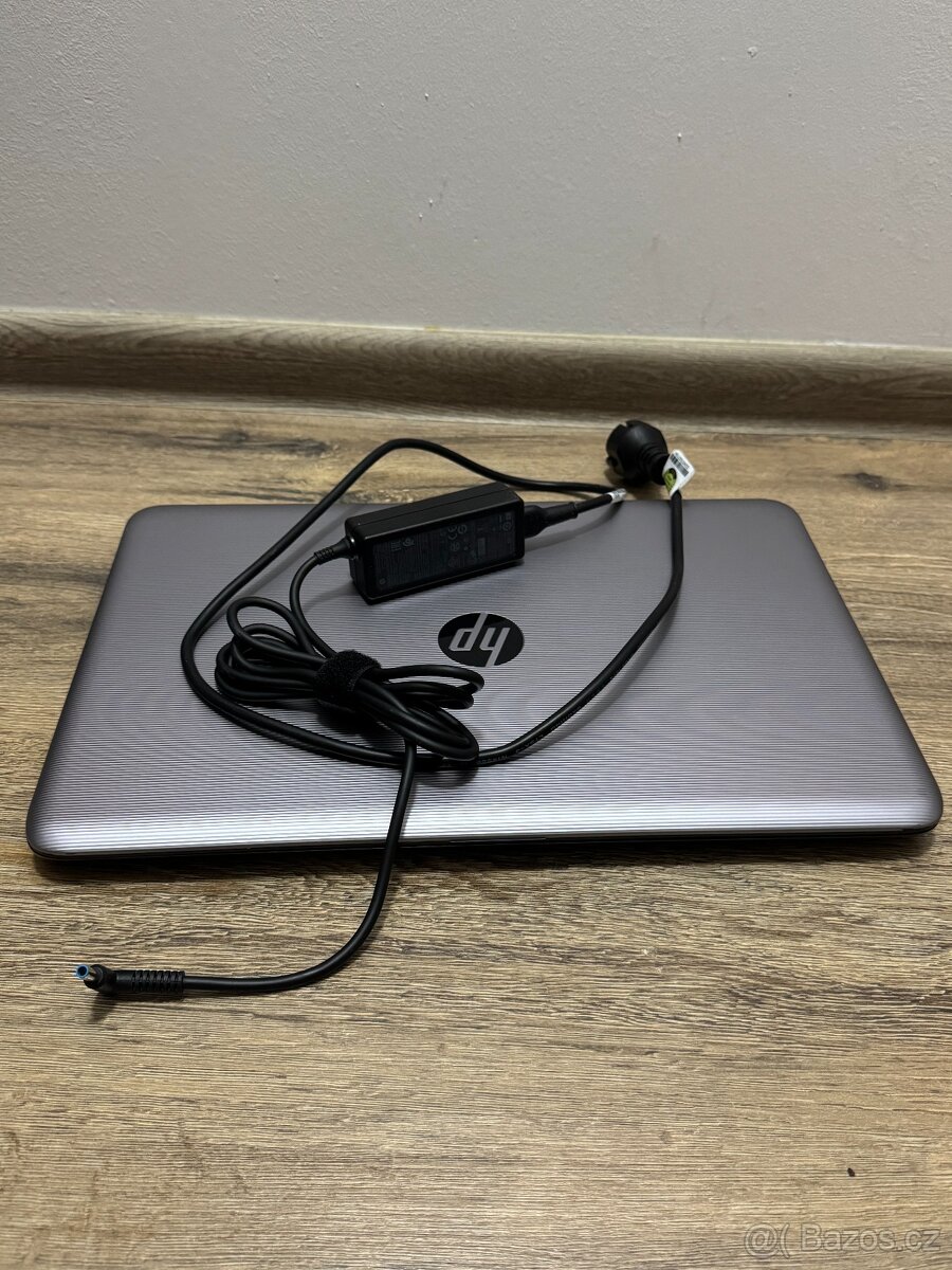 Notebook HP 250 G5 8GB RAM 512GB SSD - 5