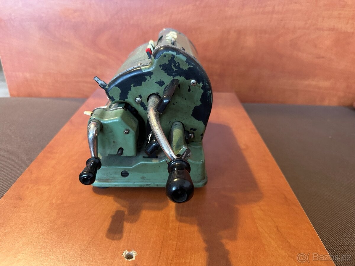 Mechanická kalkulačka Melitta - 5