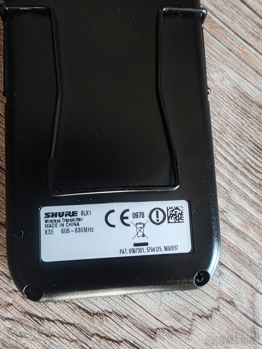 Shure vysíláč s mikrofonem - 5