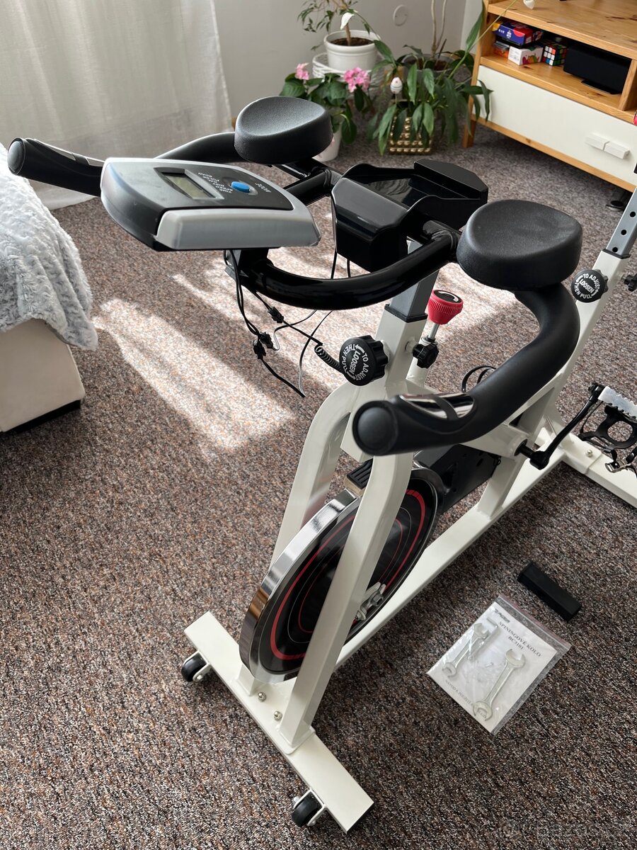 Spiningové kolo Brother - 5