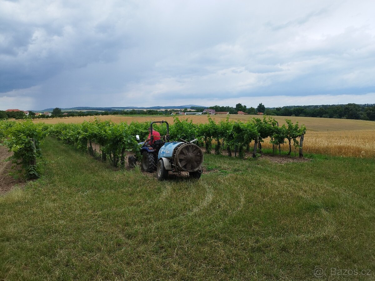 Malotraktor Farmtrac 26 4WD radiálky - 5