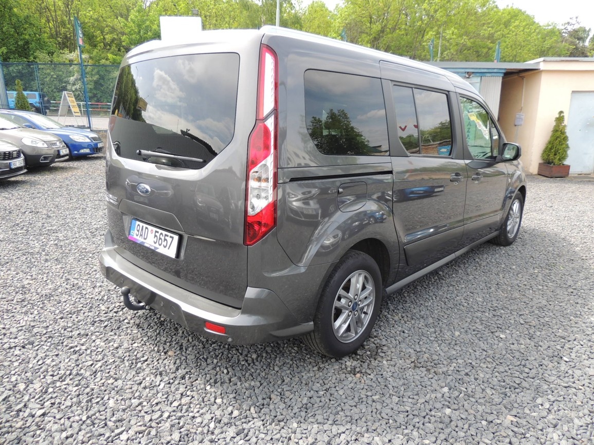 Ford Tourneo Connect 1.5TDCi,88kw,L2,Titanium,ČR,-21%DPH - 5