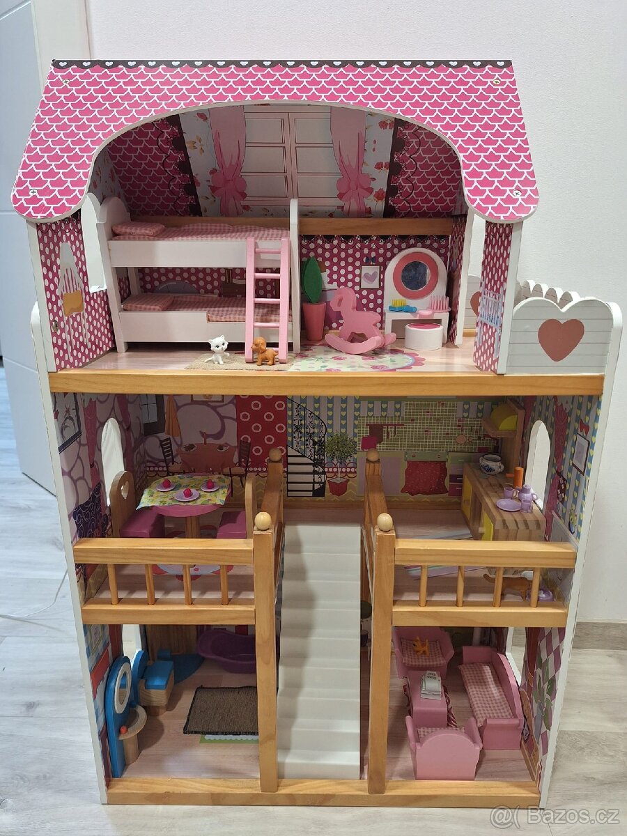 Dřevěný domeček pro panenky - 5
