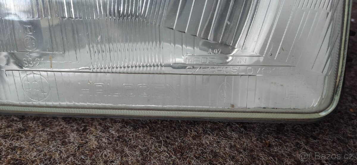 Přední emkové světlomety na Škoda 105 l 120l - 5