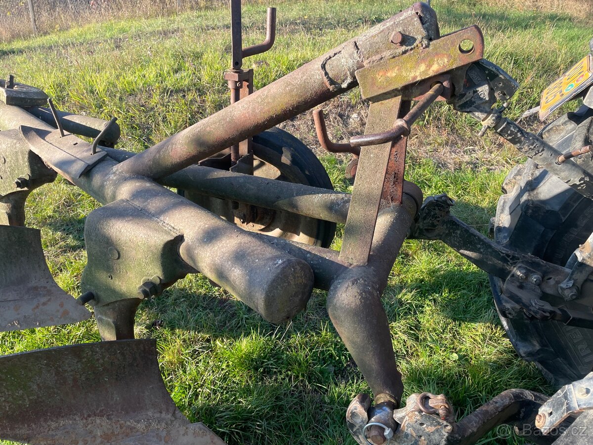 Prodej – Pluh 3-PN-35-M - 5