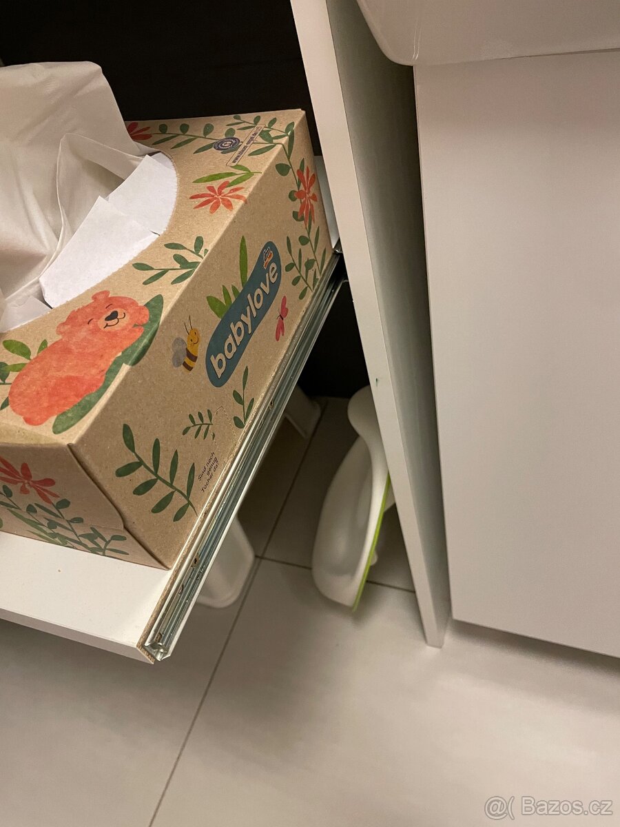 Přebalovací pult - 5