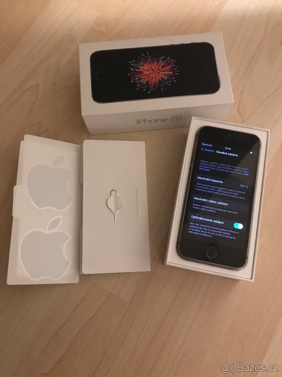 IPhone SE - 32gb. - 5