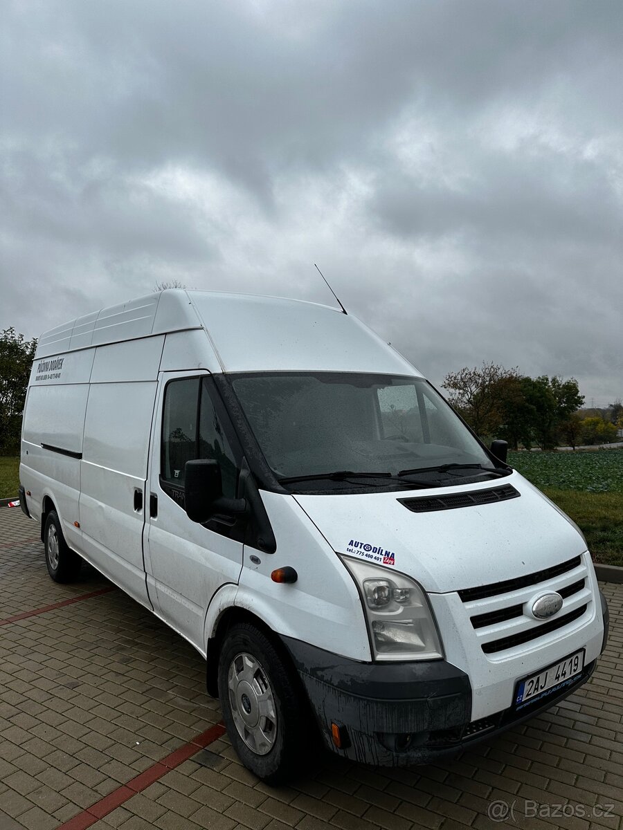 Pronájem dodávky Ford TRANSIT JUMBO - 5