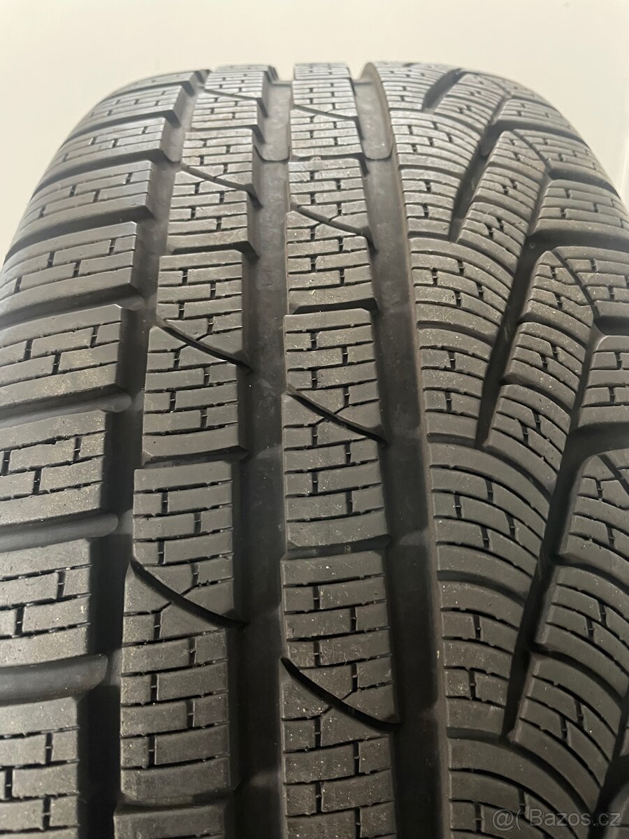 Original zimní alu vw Tiguan r19 Auckland + 235/50/19 95% - 5