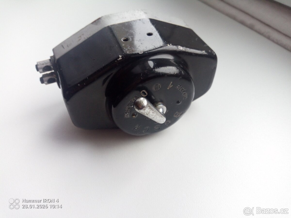 Motorek stěrače Bosch. - 5