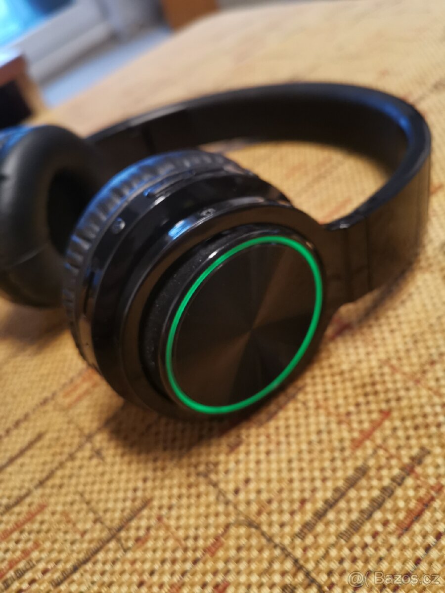 Bluetooth sluchátka s mikrofonem - 5