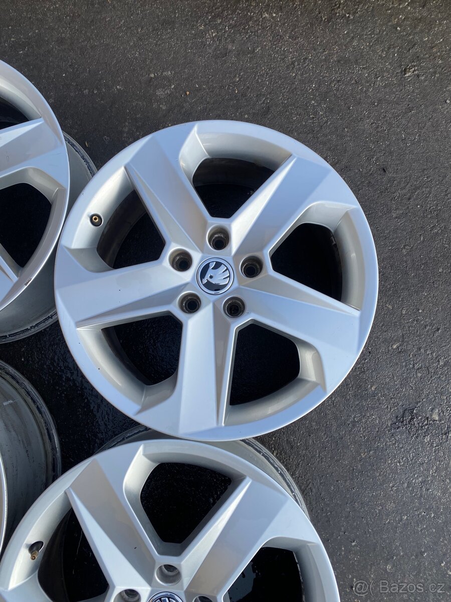 5x112 R17 DORADO - 5