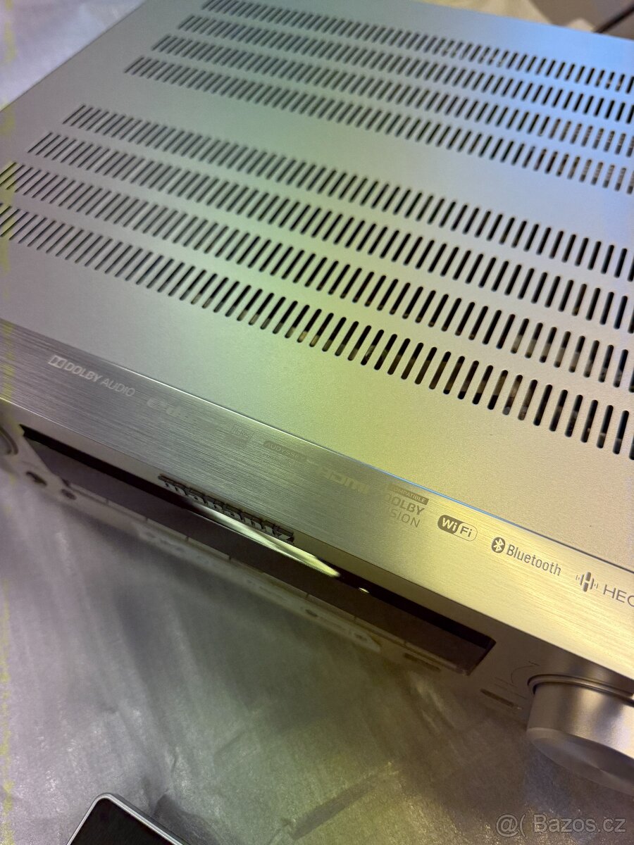 Marantz NR1510 - stříbrný 5.2 AV receiver - 5