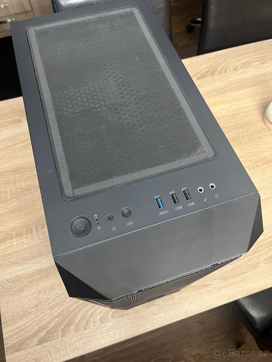 HERNÍ PC - i9700, RTX 3070, 48 GB RAM - 5