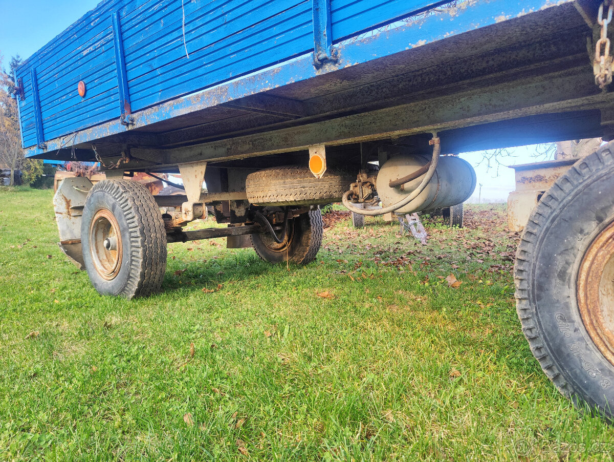 Traktorový vlek 5T - 5