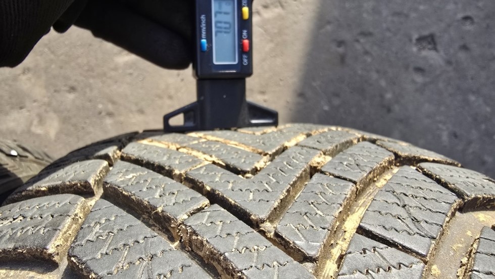 Zimní pneu 215/60/16 Vredestein - 5