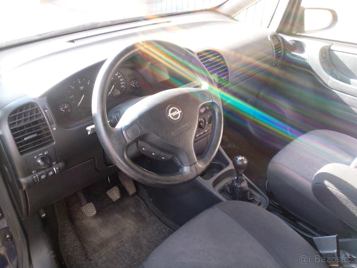 Opel Zafira - 5