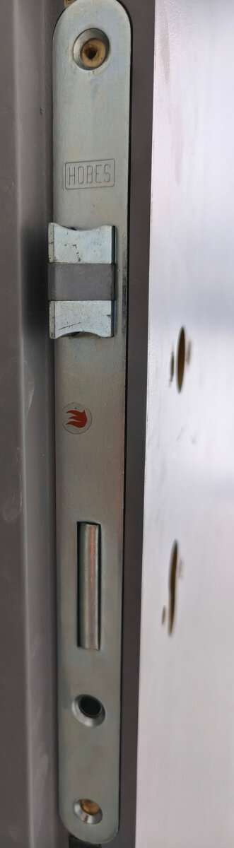 Protipožární dveře a zárubně 90 levé, nové - 5