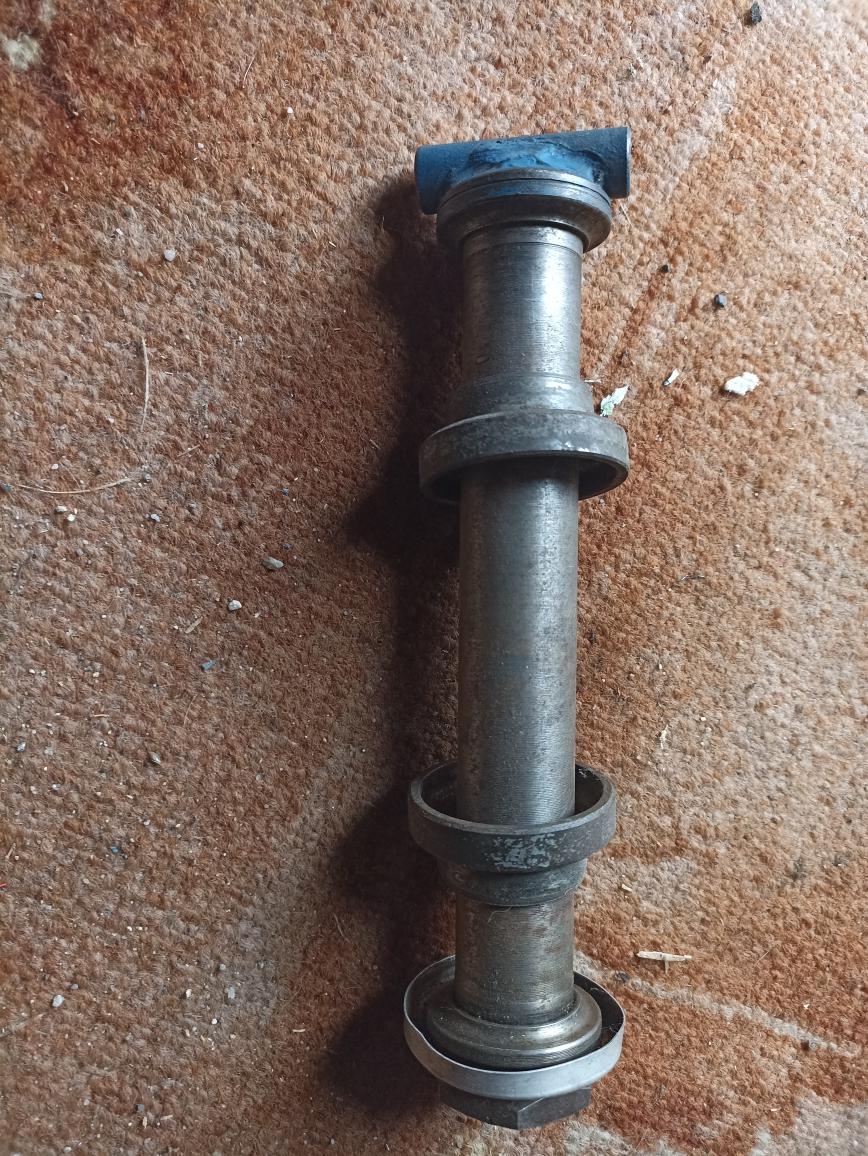 Zadní odrazka,víko spojkové, Stadion s11 - 5