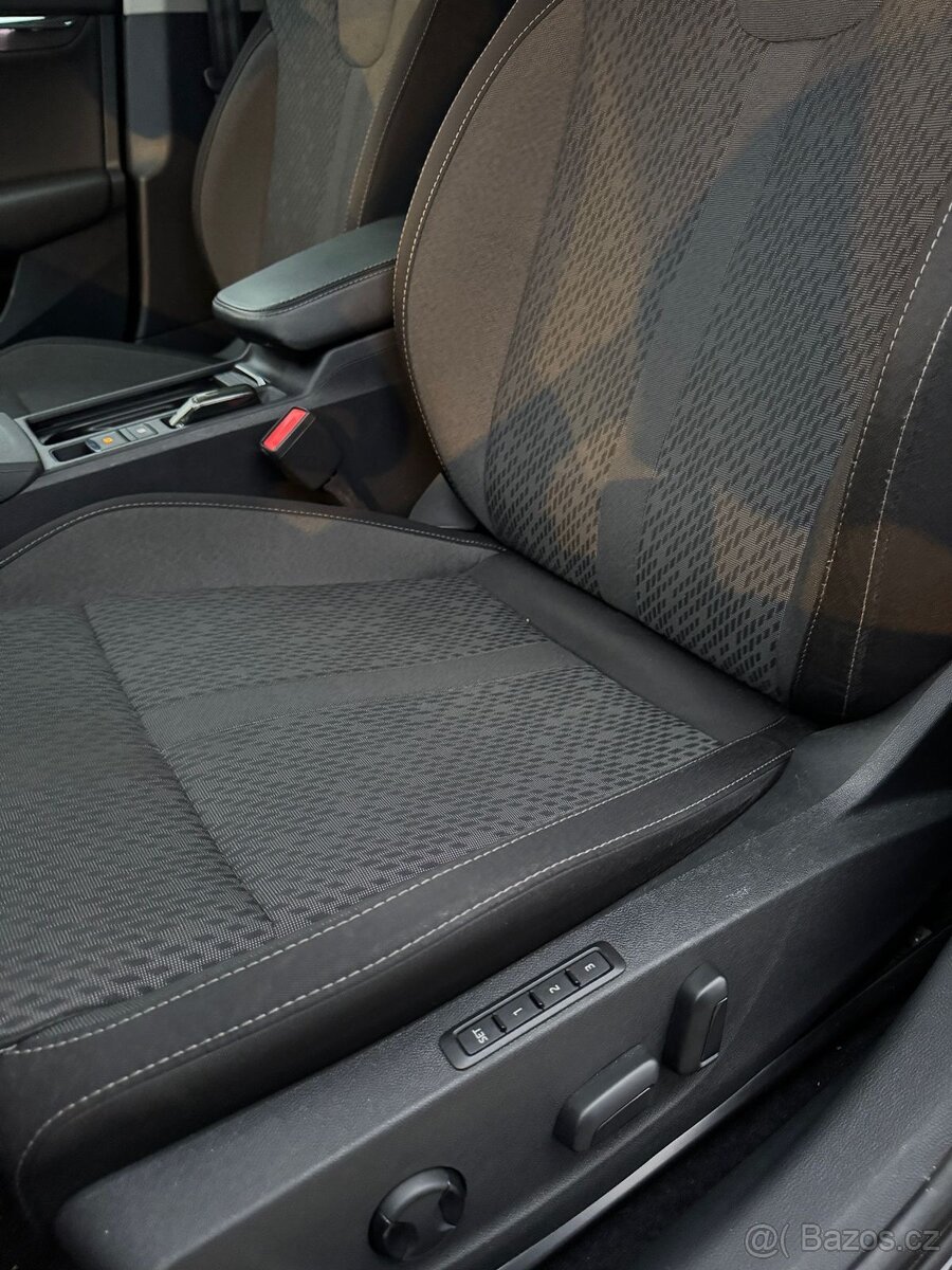 Škoda Octavia 4 2.0tdi 2022rv - 5