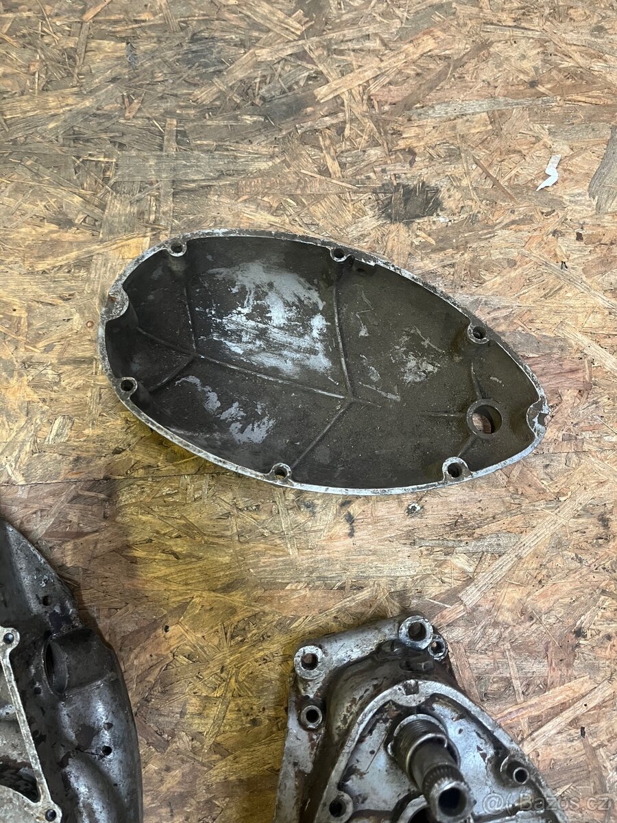 Kartéry motoru čz jednoválec - 5