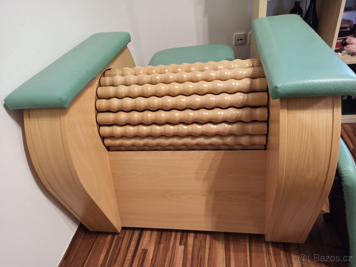 Prodám masážní stroj Rolletic - 5