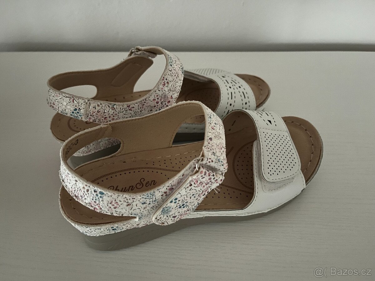 Dámské sandály - 5