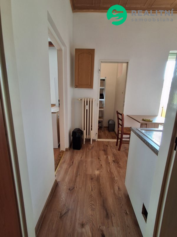 Byt Karla Čapka 1270 - 5