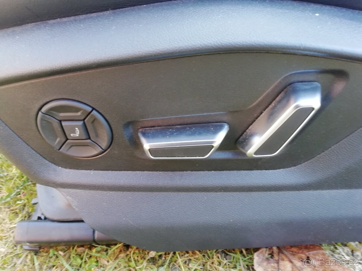 Audi Q7 4M kozeny interier S - 5