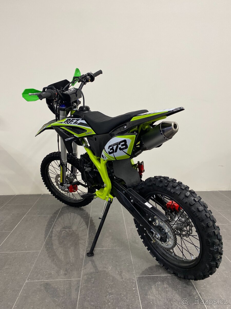 Pitbike Leramotors By Apollo THUNDER 140ccm 19"/16" Nová