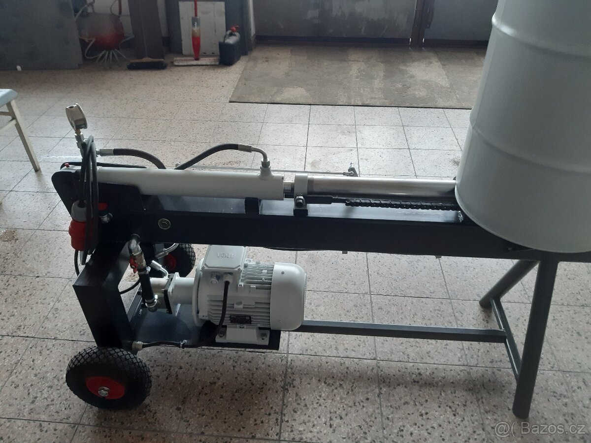 Briketovací lis - 5