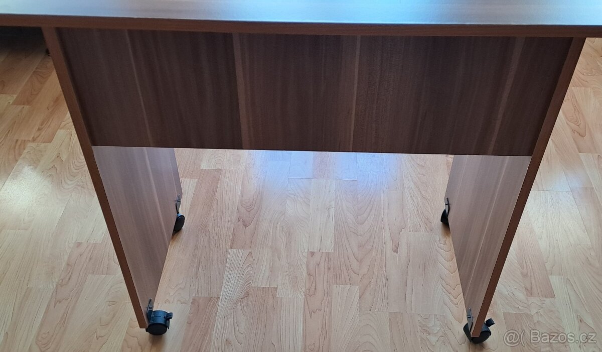 PC stůl na kolečkách, velmi levně - 5