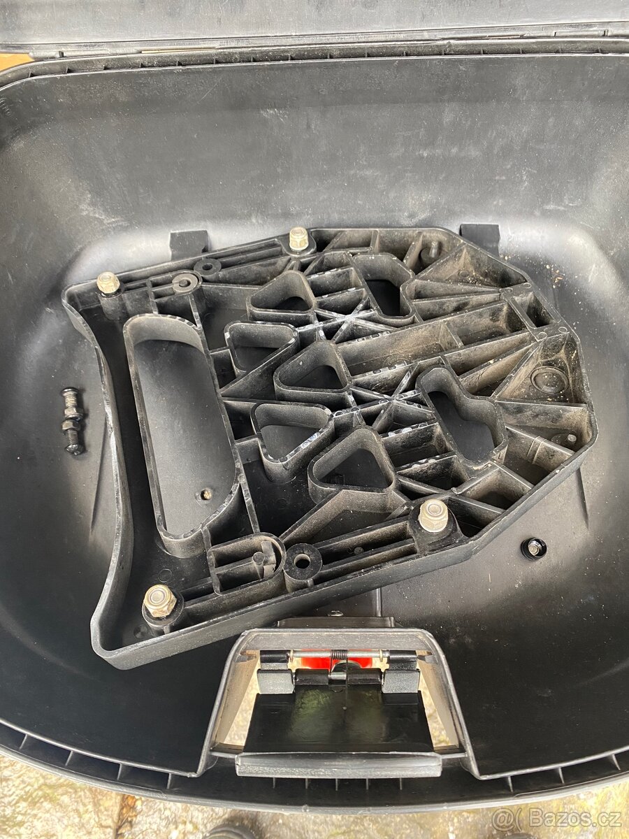 Kufry, nosiče Honda Varadero 1000 - 5