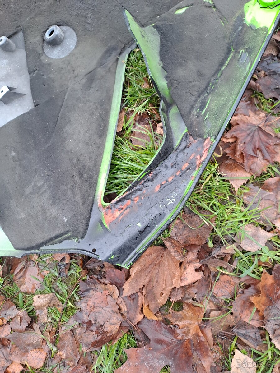 Boční kapoty Kawasaki ZXR 750J - 5