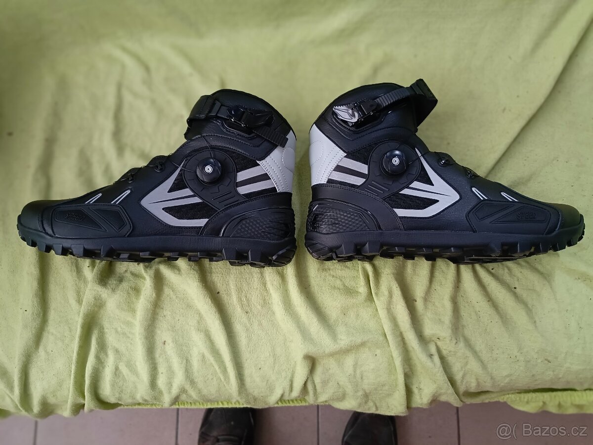 Moto bota vel.45 - 5